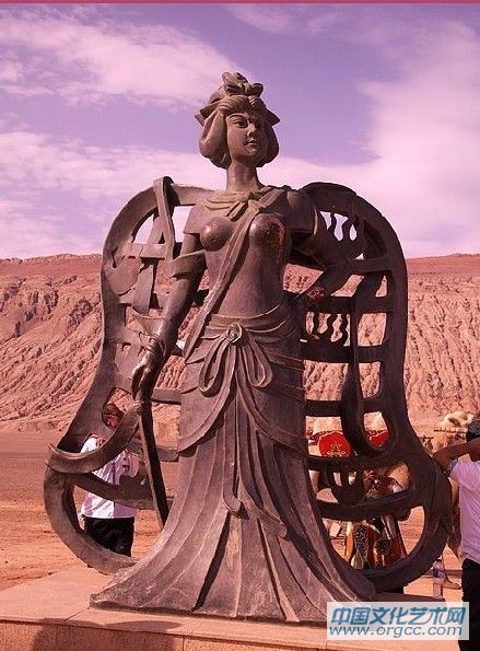 铁扇公主雕像