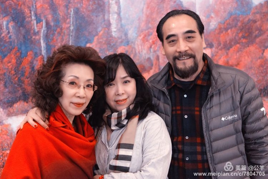 追梦湘西--刘国柱大型油画展引起社会强烈反响