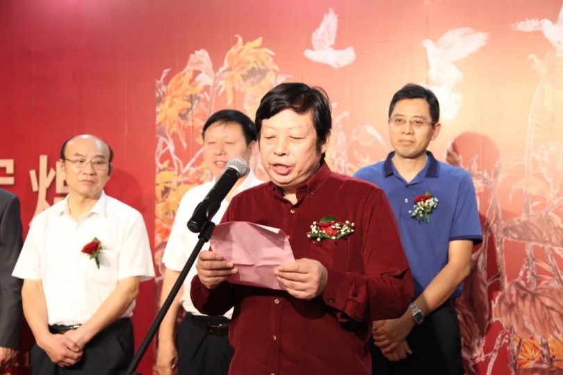 “百年辉煌 华彩绽放--庆祝中国共产党成立100周年马伟中国画作品展在连云港市美术馆隆重开幕