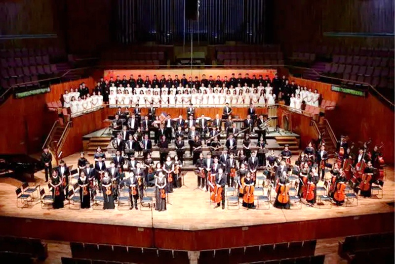 《红色经典交响音乐会》于2024年3月25日在中山纪念堂上演