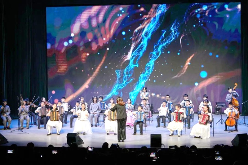 “琴聚长三角--上海之春第六届国际手风琴文化艺术节”圆满闭幕